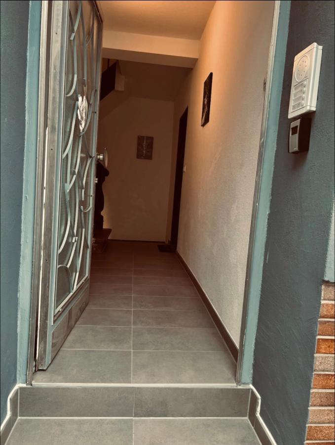 Lovely 1-Bed Apartment In Koblenz 科布倫茨 外观 照片